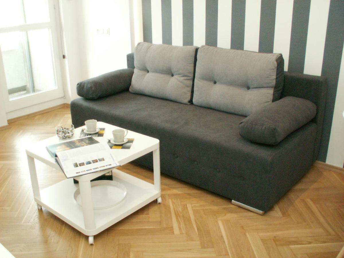 Old Town Grand Theatre Apartment وارسو المظهر الخارجي الصورة